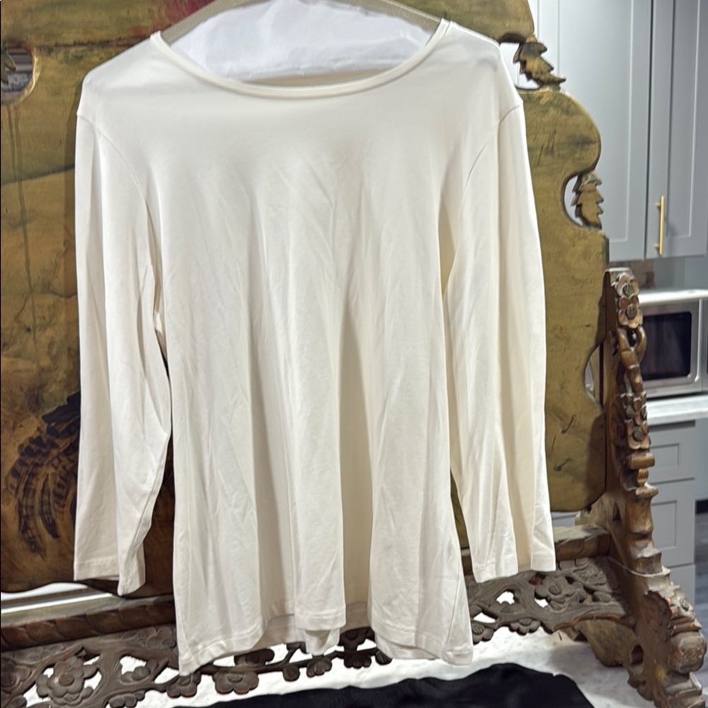 Chico's Cream 3/4 Sleeve Fitted Tee
